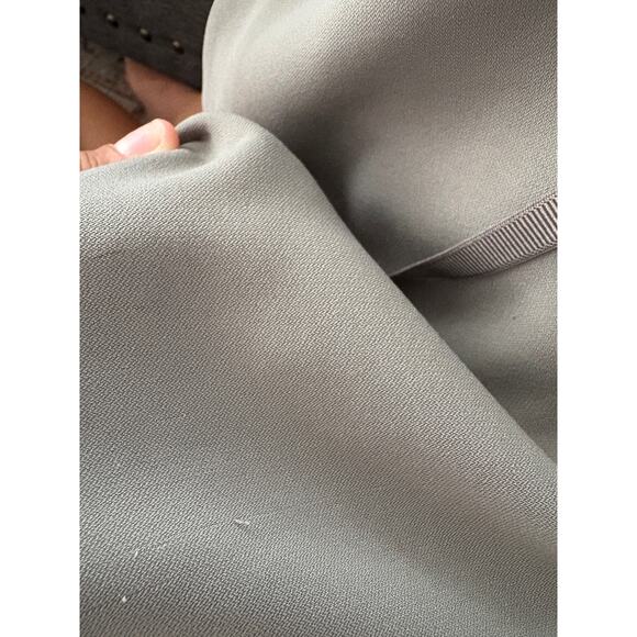 On the Fly Crop Woven Lulu Lemon - Picture 7 of 8